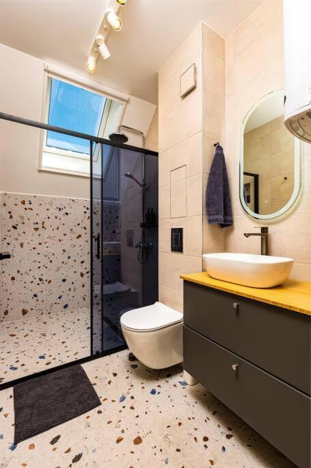 Hills View Central Apartment Пловдив Экстерьер фото
